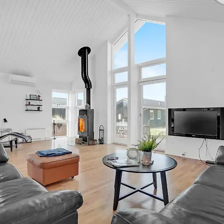 Vakantiehuis Pet Friendly In With Wifi Blokhus