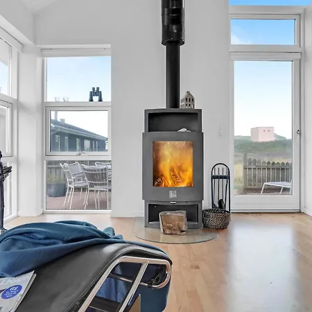 3 Bedroom Gorgeous In Hébergement de vacances