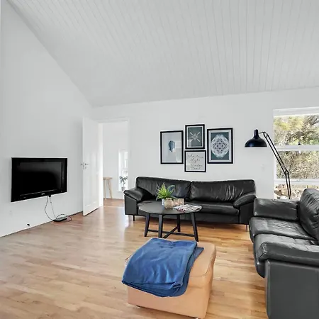 Vakantiehuis Pet Friendly In With Wifi *