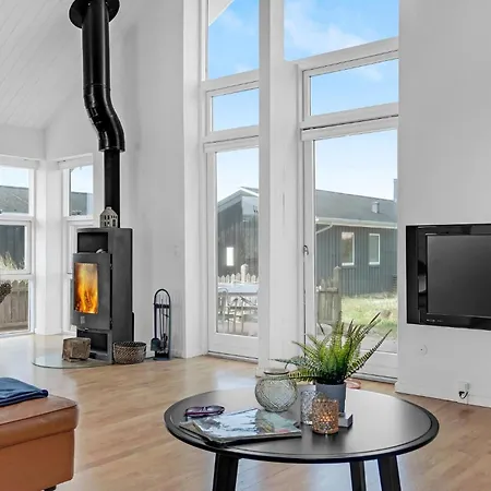 3 Bedroom Gorgeous In Blokhus