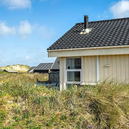 3 Bedroom Gorgeous In Hébergement de vacances *